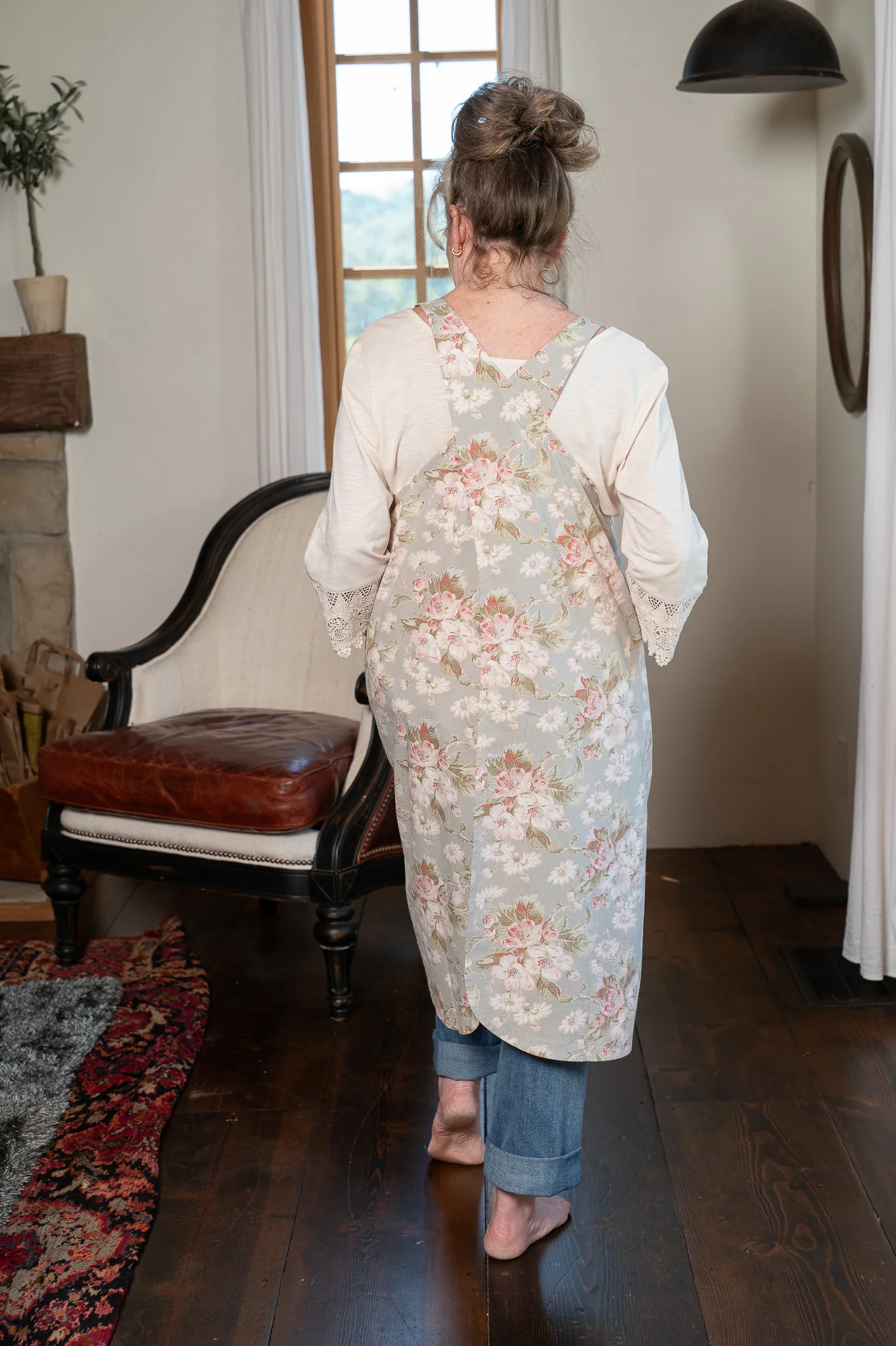 Apple Blossom Jumper Apron - Image 5