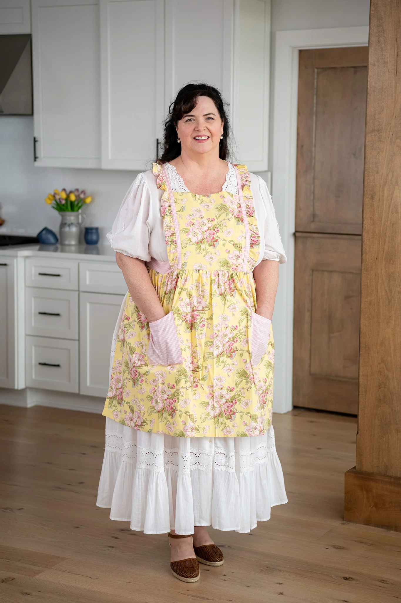 Apple Blossom Ruffle Prairie Apron - Image 7