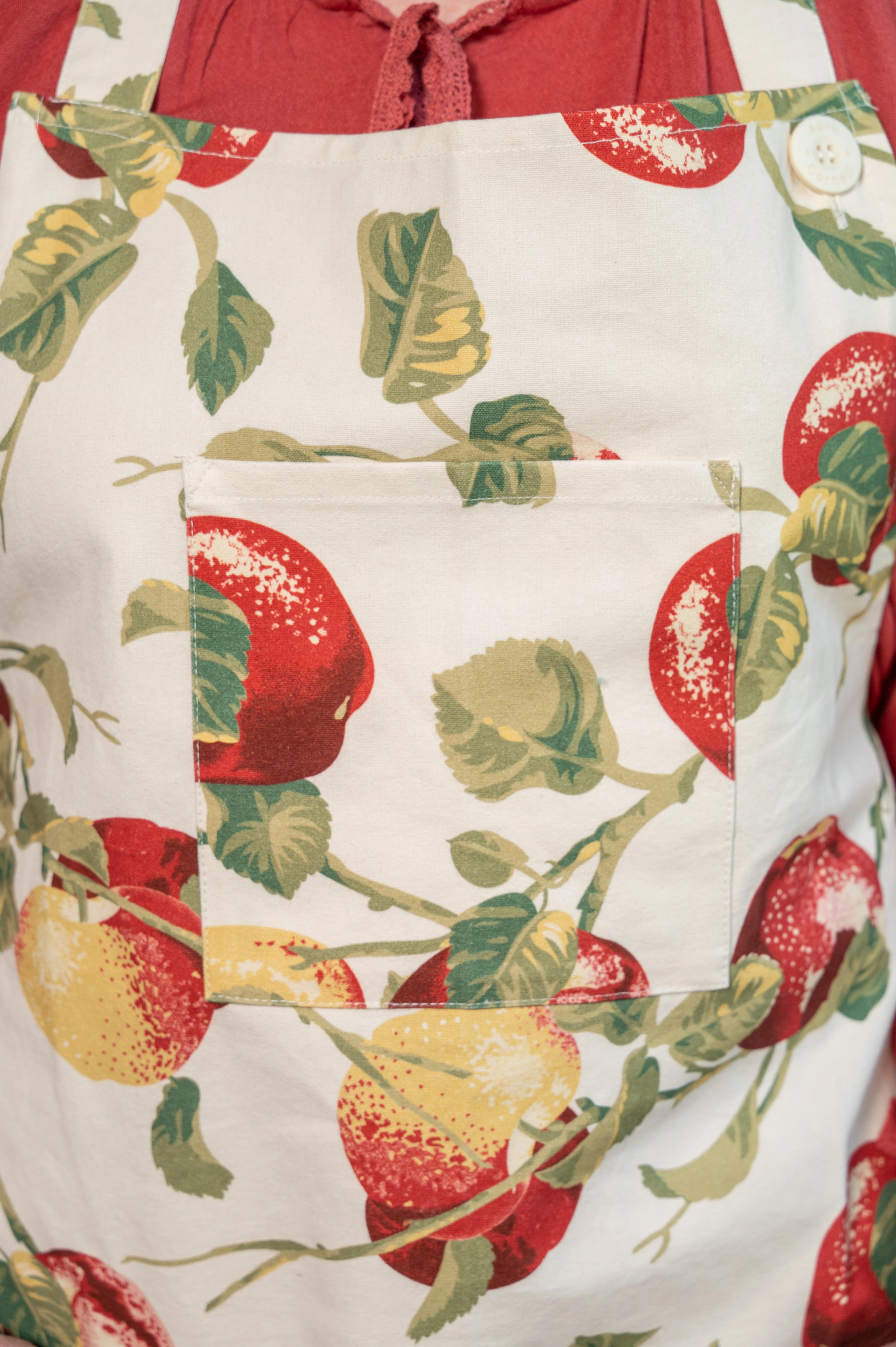 Apple Tree Chef Apron - Image 3