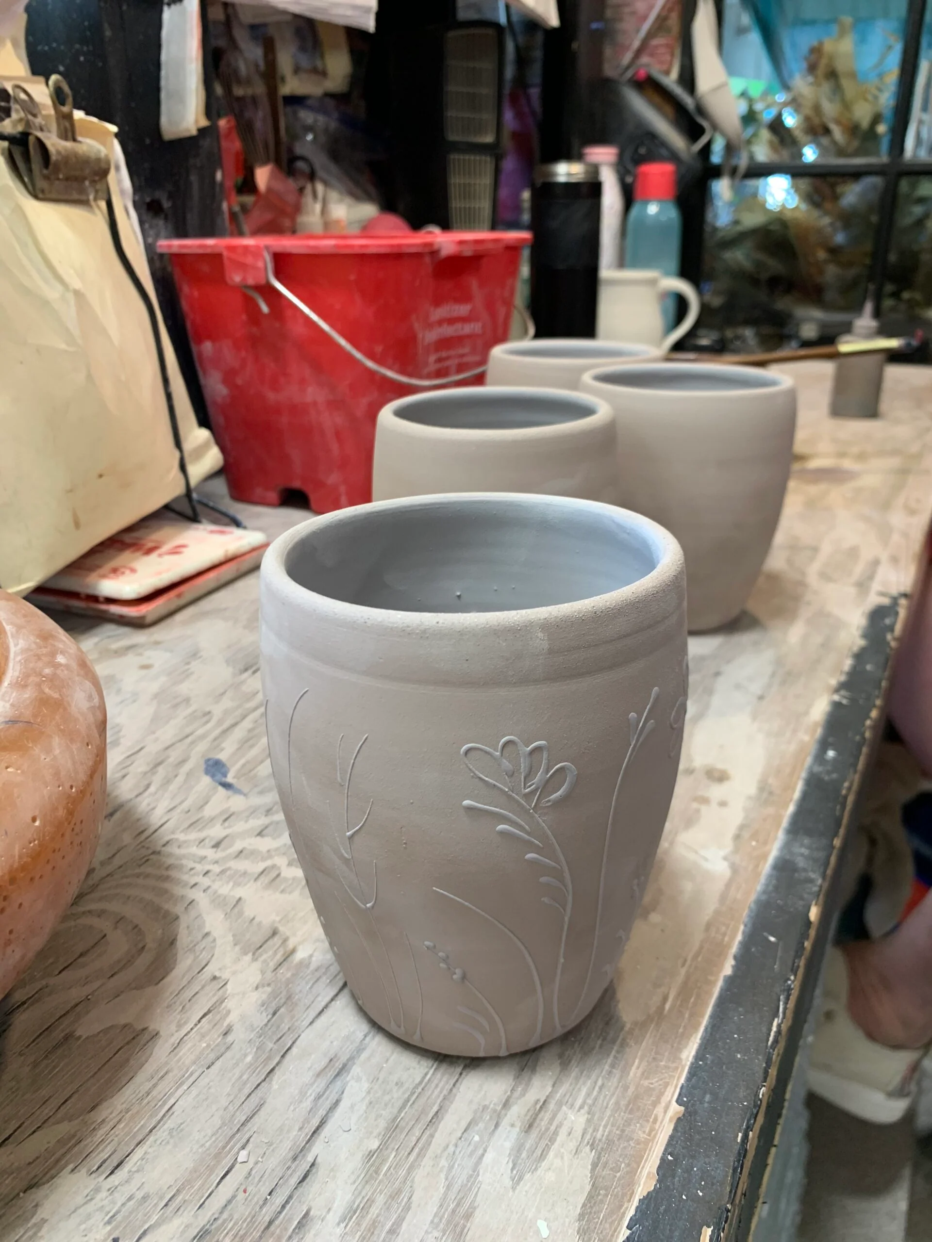 Wildflower Café Mug ROWE POTTERY - Image 3