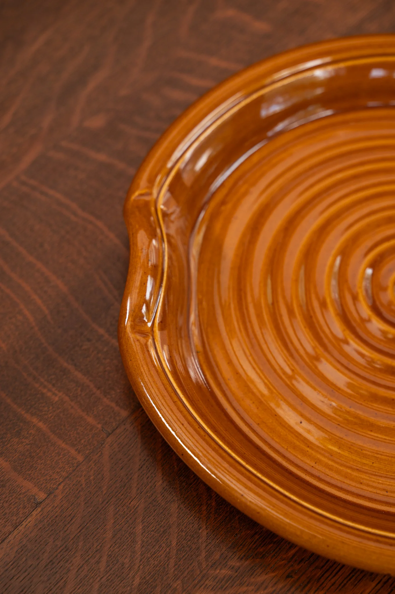 Cinnamon Glaze Ceramic Handled Serving Platter - Image 6