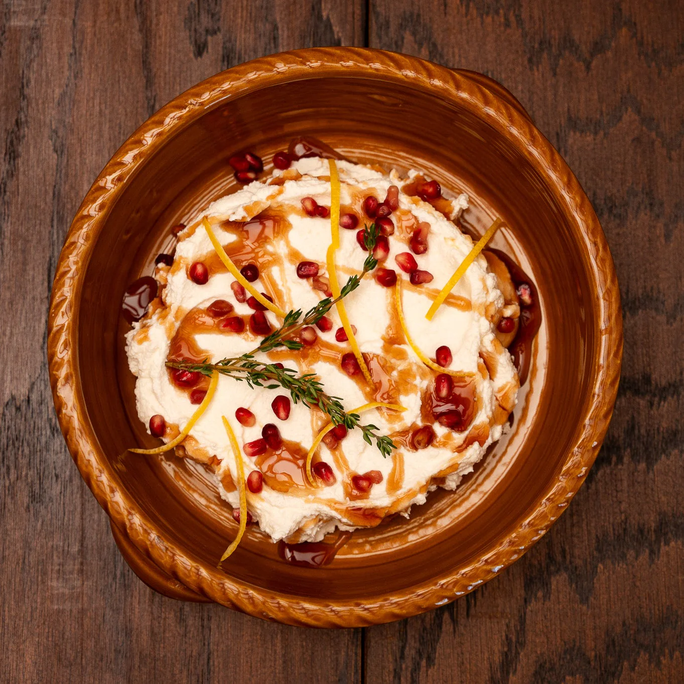 Cinnamon Glaze Quiche Dish - Image 3