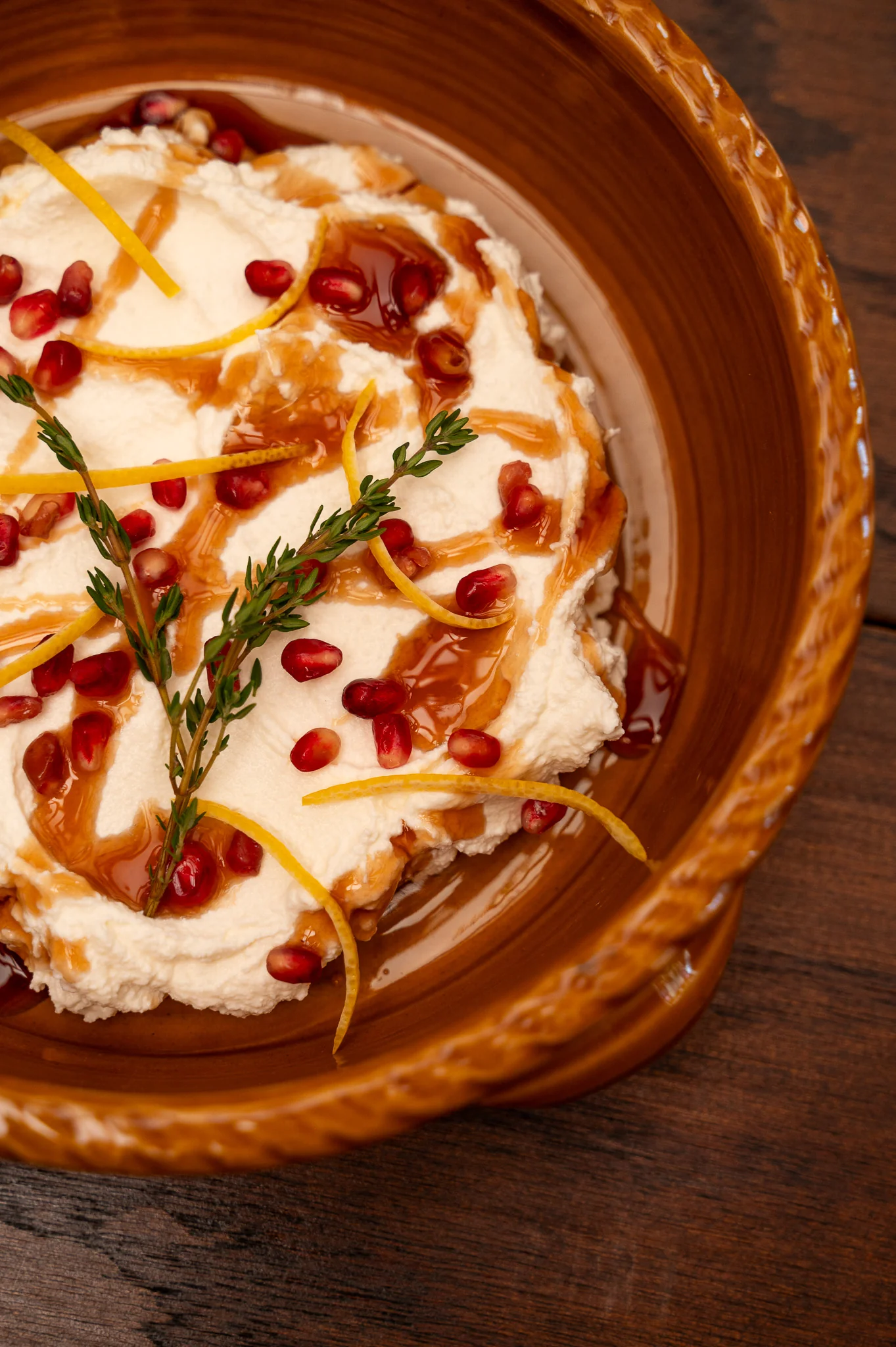 Cinnamon Glaze Quiche Dish - Image 4