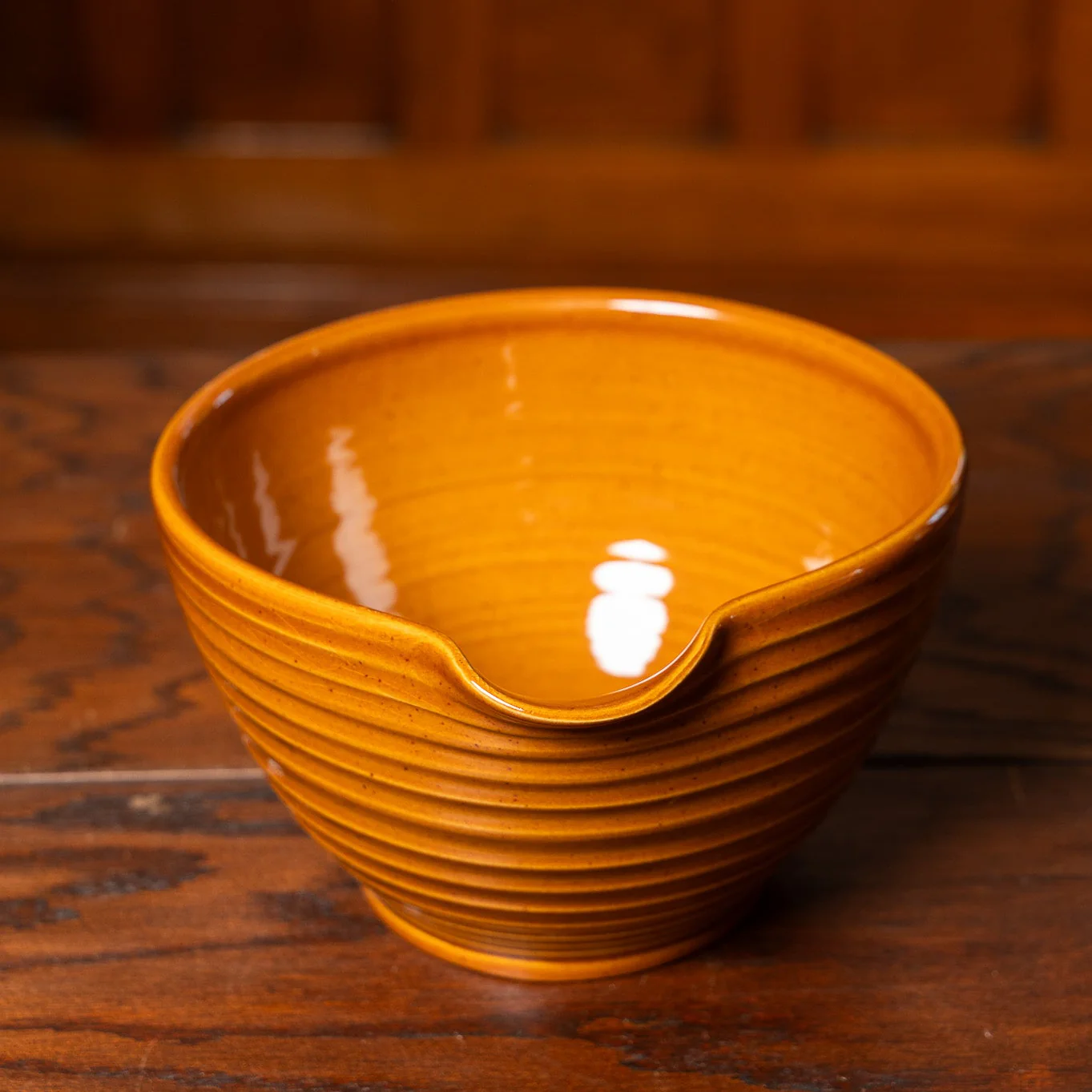 Cinnamon Glaze Ridges Batter Bowl - Image 3