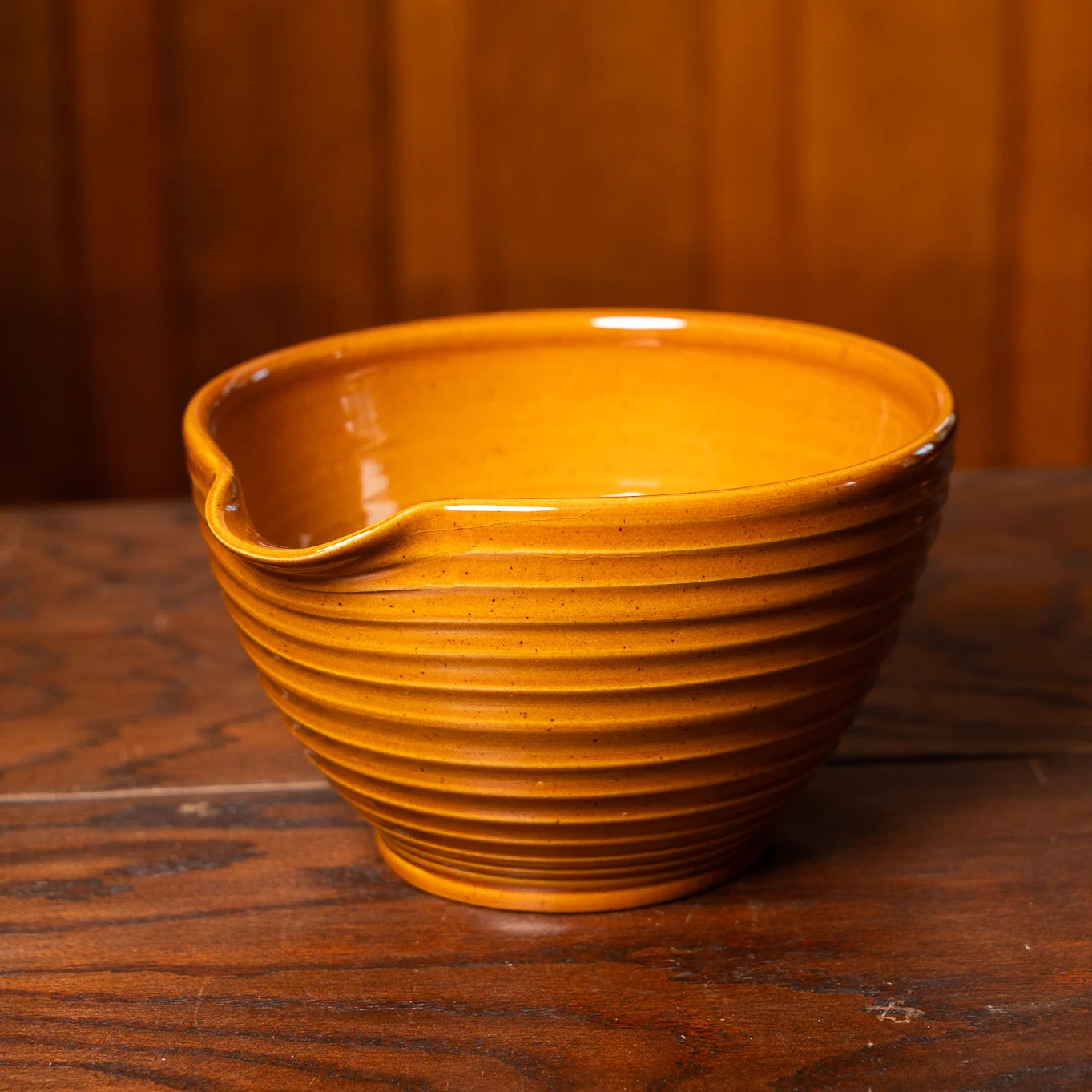 Cinnamon Glaze Ridges Batter Bowl - Image 4