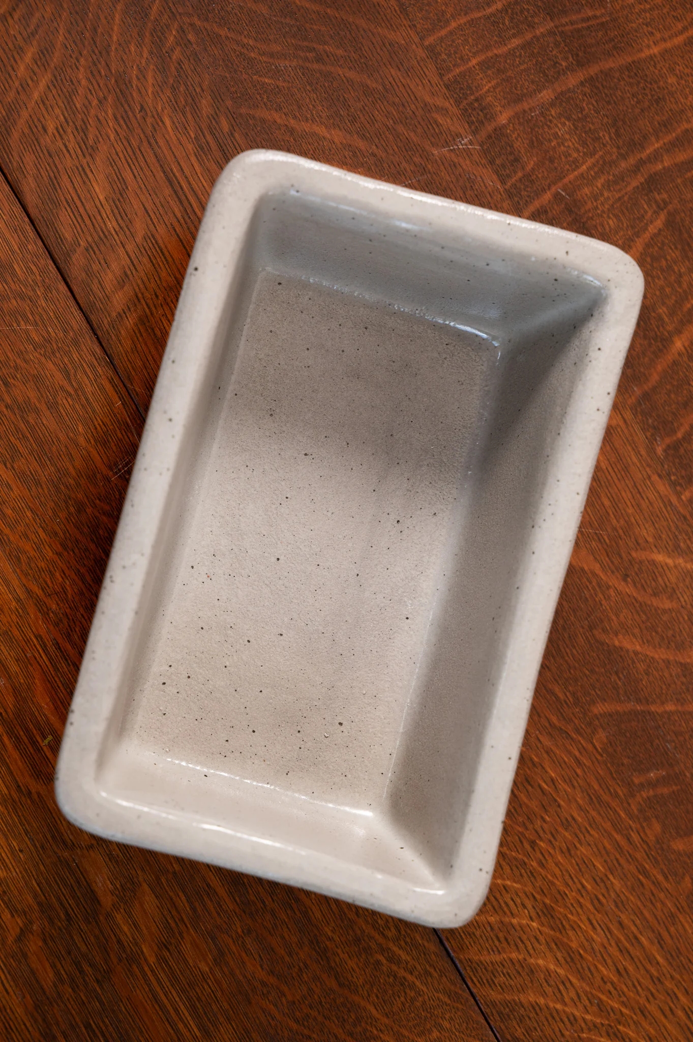 Classic Cambridge Ceramic Loaf Pan - Image 4