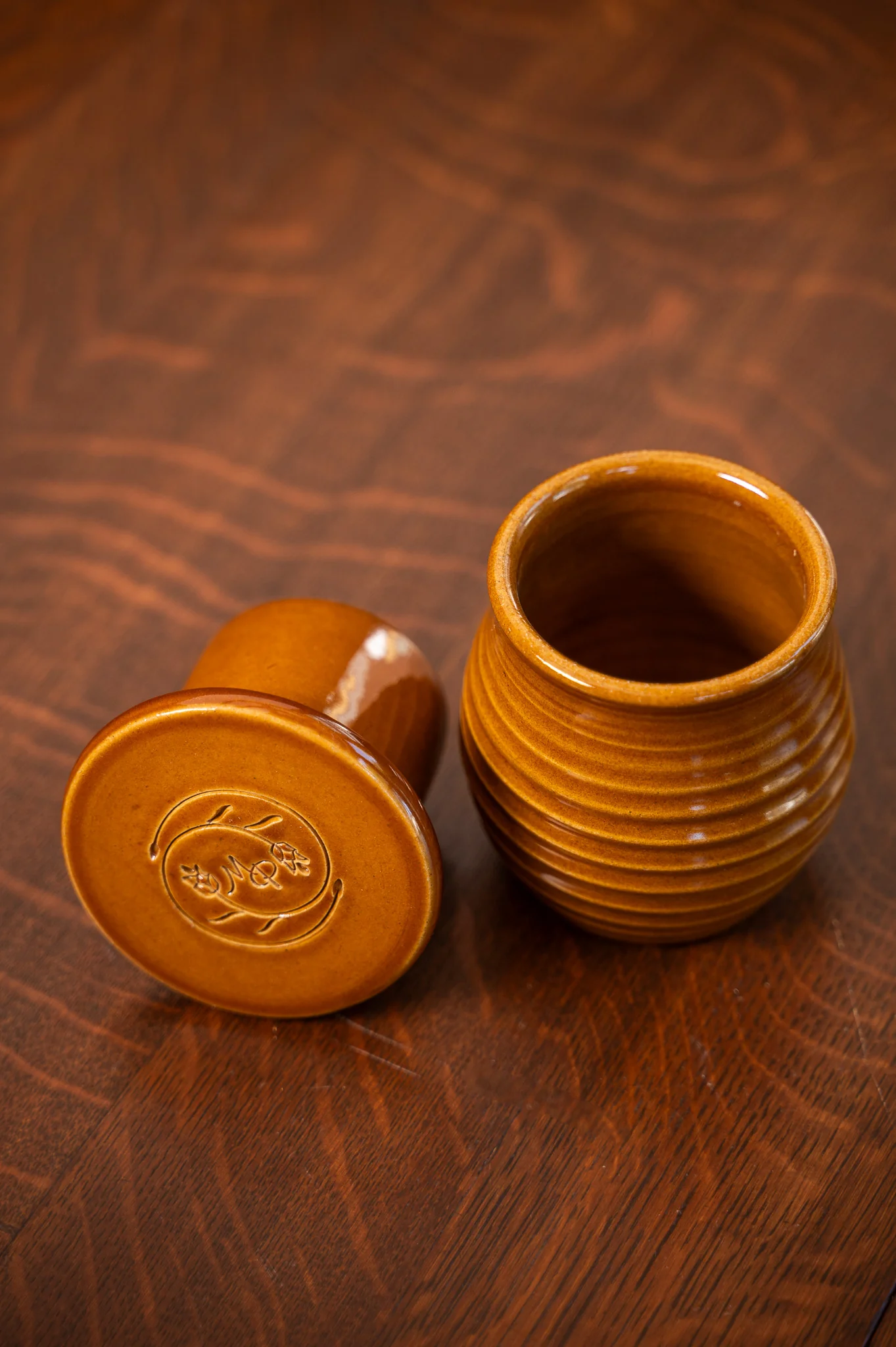 Cinnamon Glaze Butter Crock - Image 5