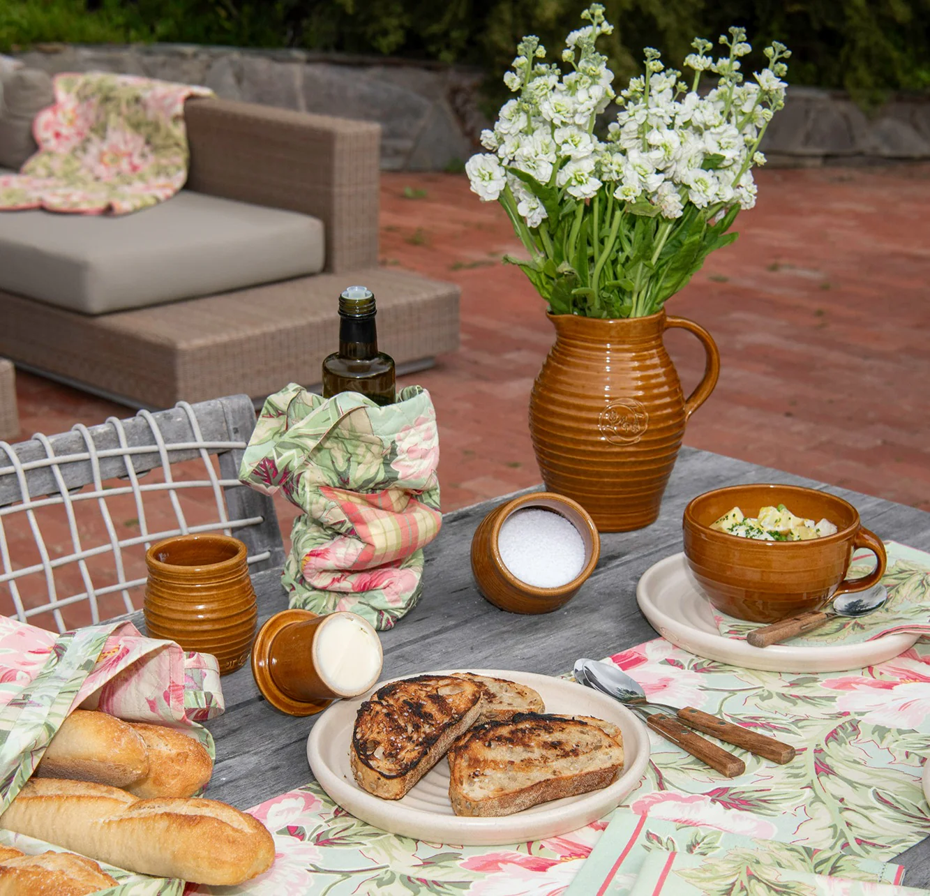 Cinnamon Glaze Butter Crock - Image 6