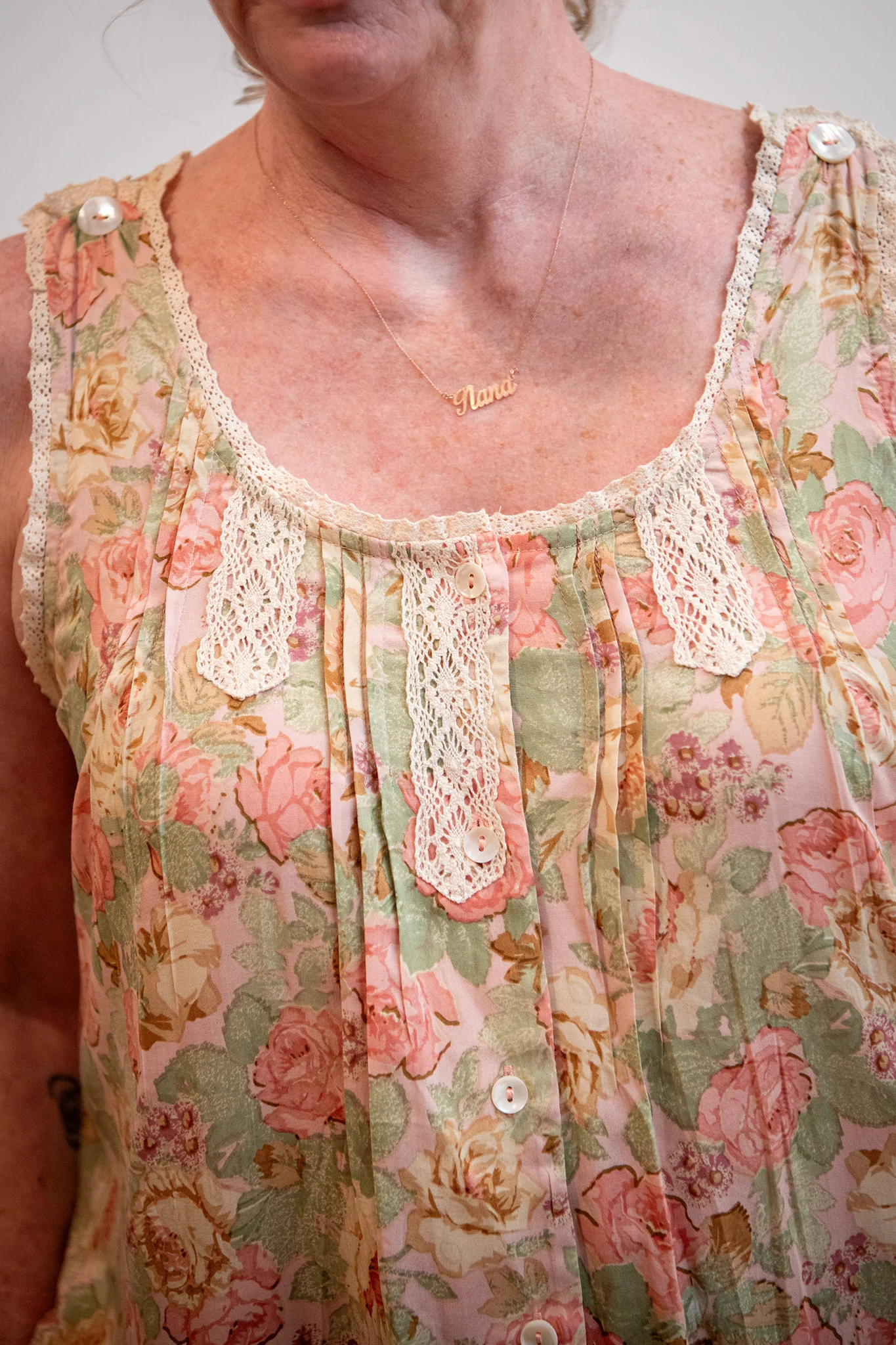 Cottage Floral Camaloon - Image 3