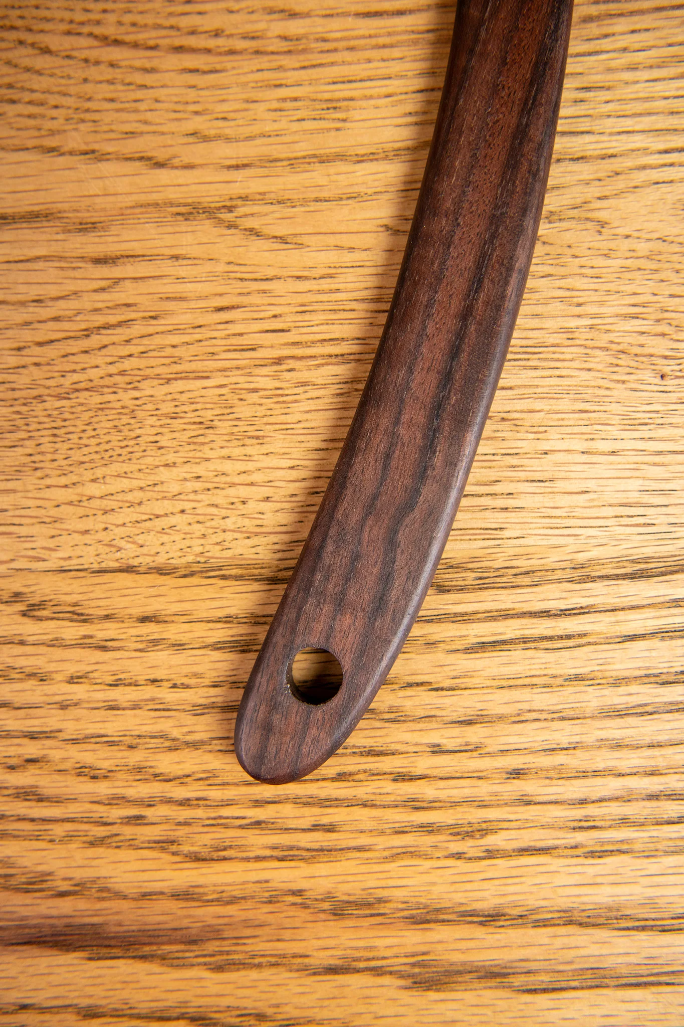 Large "Northpaw" Spatula in Walnut - Image 3