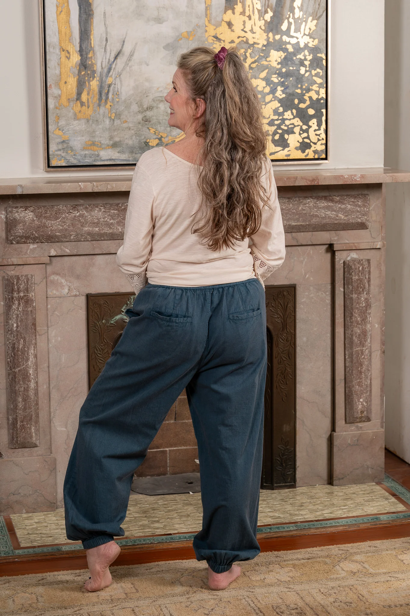 Oleson Embroidered Jogger in Navy - Image 7