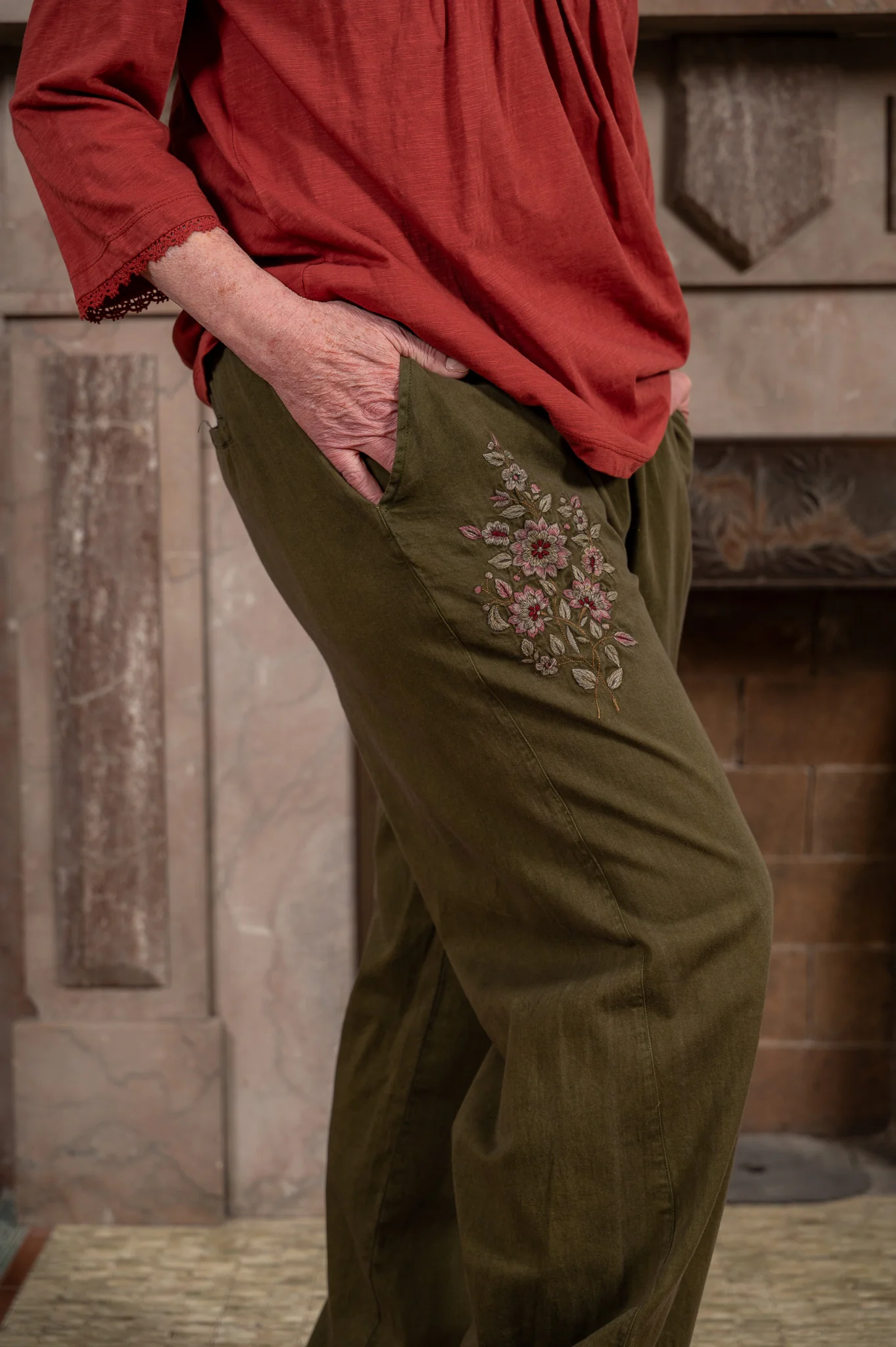 Oleson Embroidered Jogger in Olive - Image 3