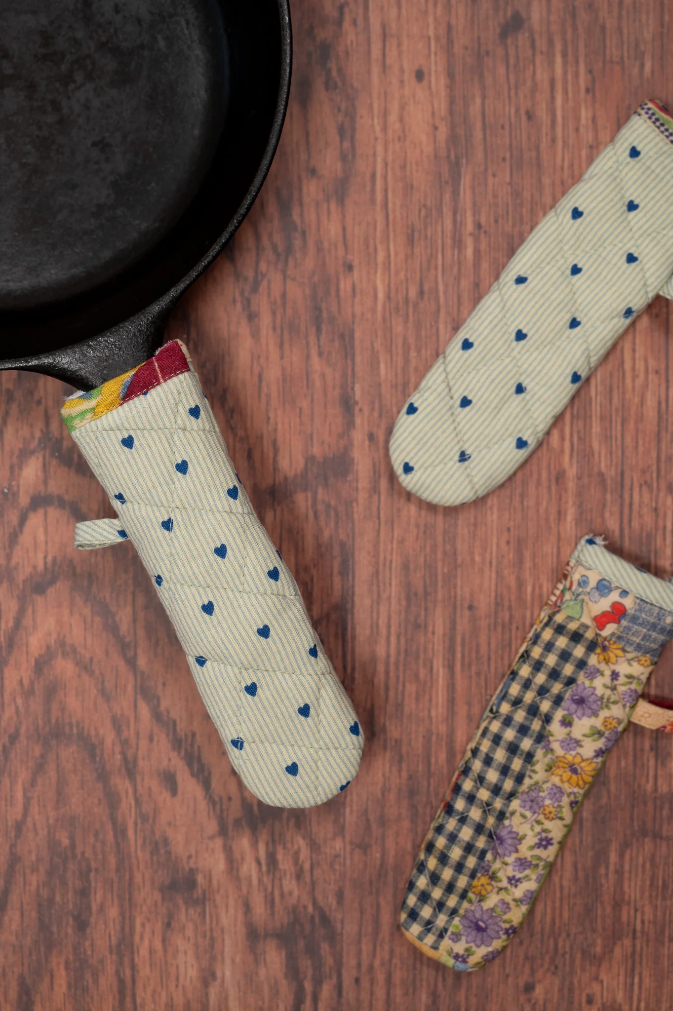 Patch Parade Skillet Handle Covers, Set of 4 - Image 4