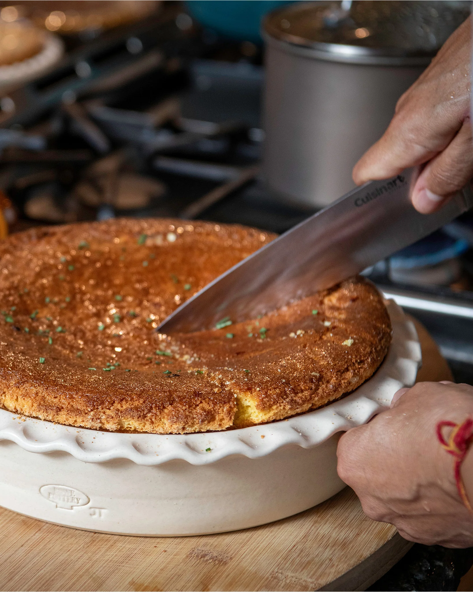 Prairie Linen Deep Dish Round Baker - Image 3