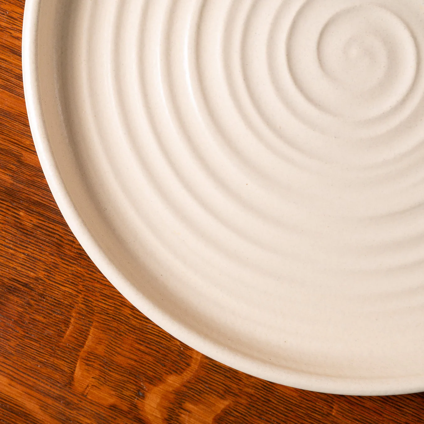 Prairie Linen Large Ridges Platter - Image 3
