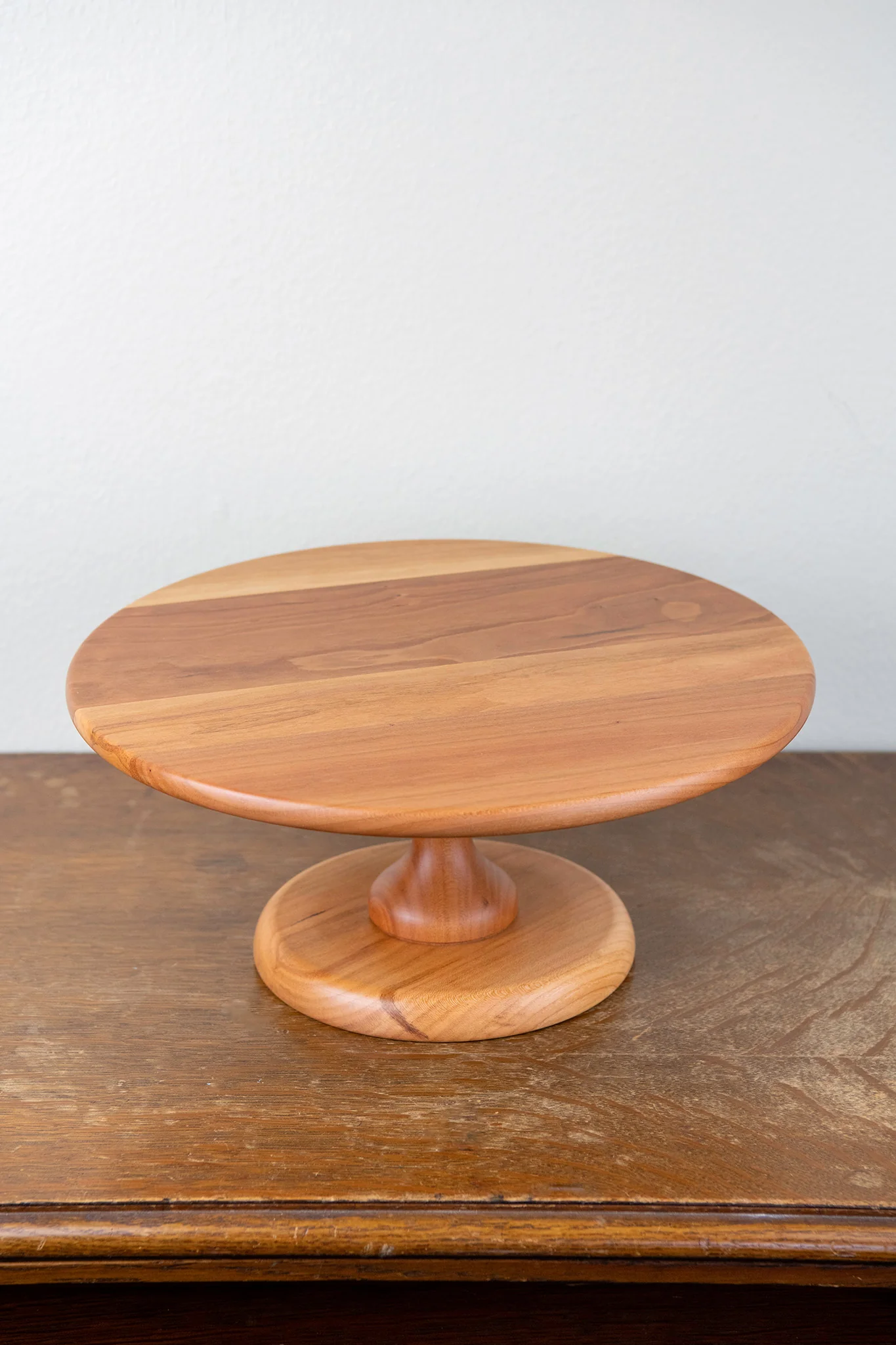 Showstopper Cake Stand in Cherry - Image 3