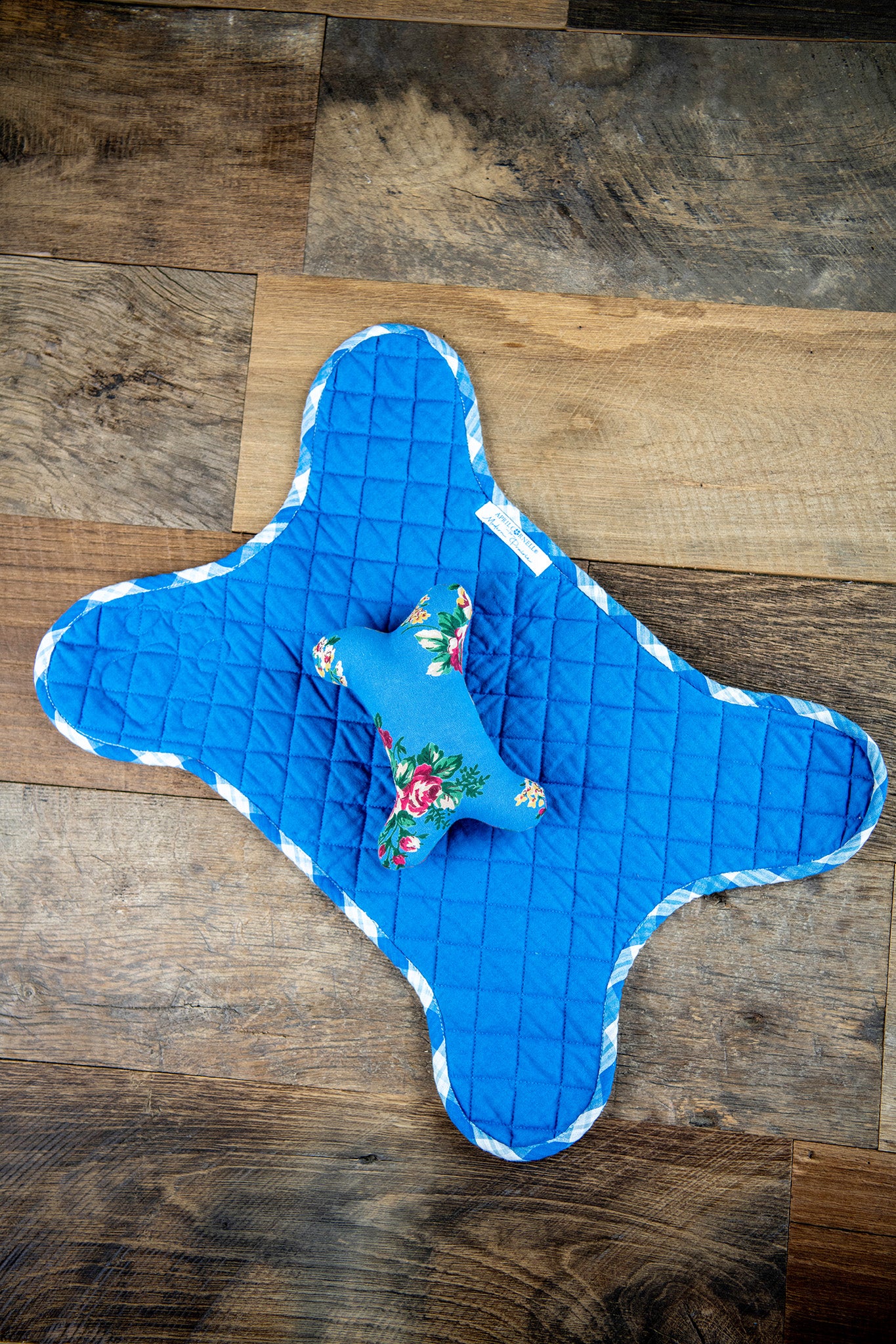 Sundance's Dog Mat and Bone - Image 5