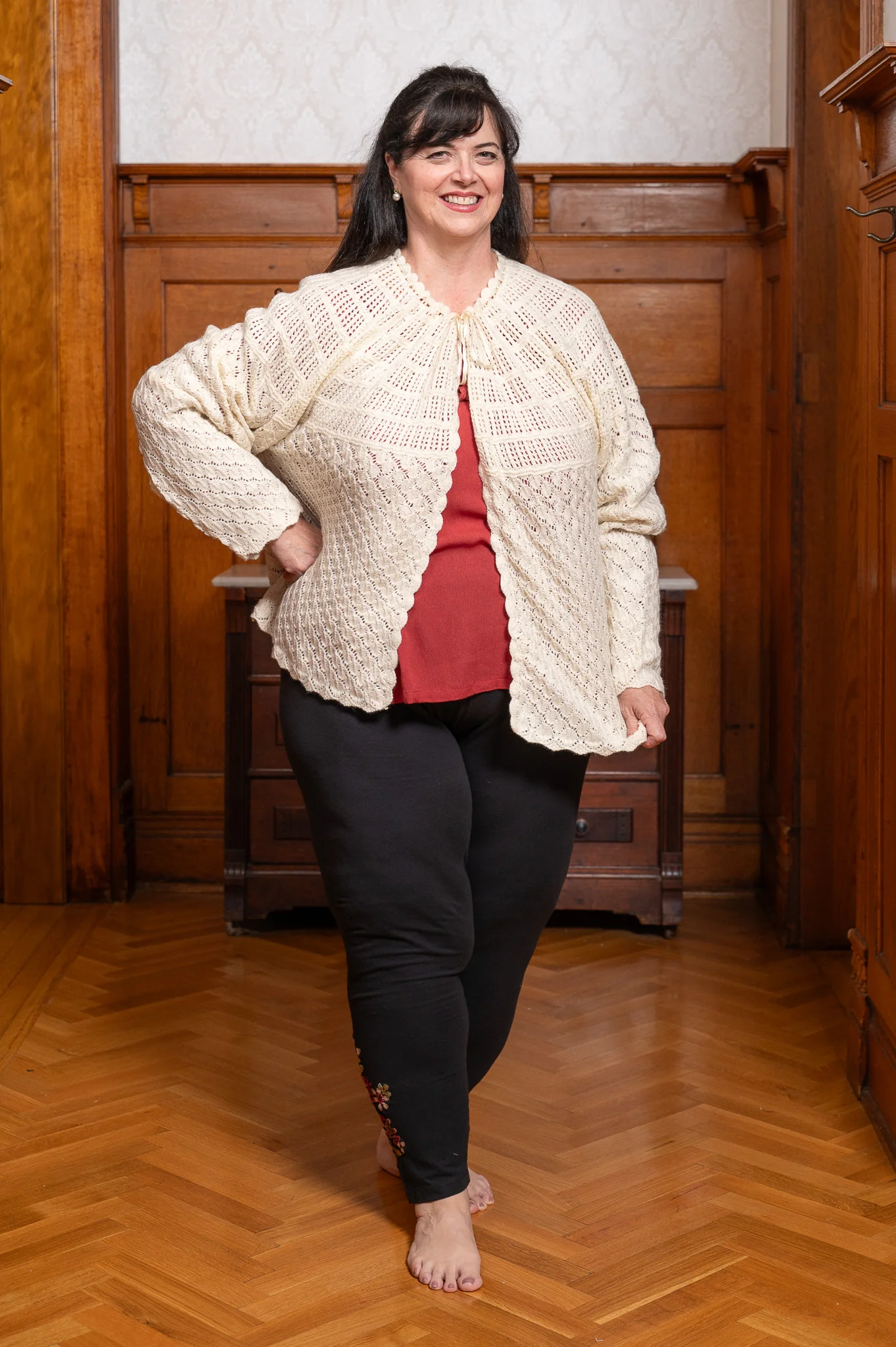 Tapestry Legging in Black - Image 5