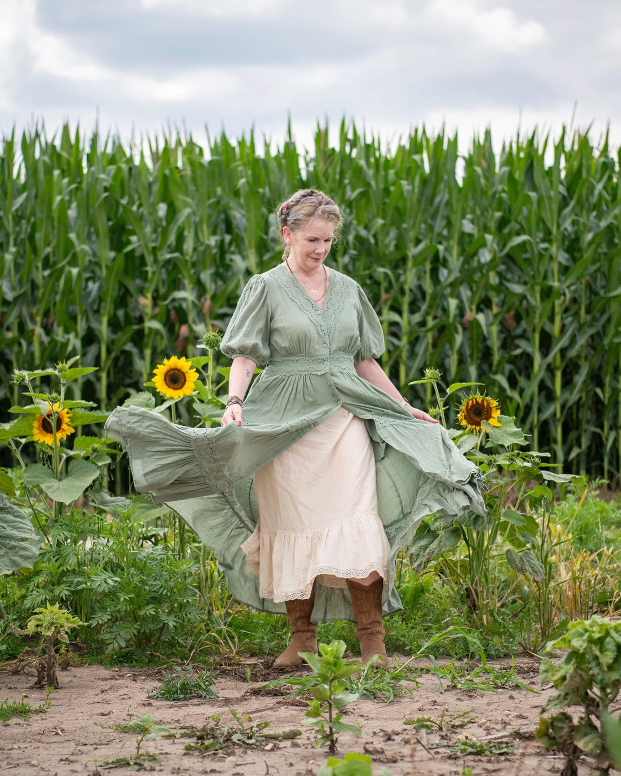 The Eden Slip in Antique White (V-neck) - Image 6