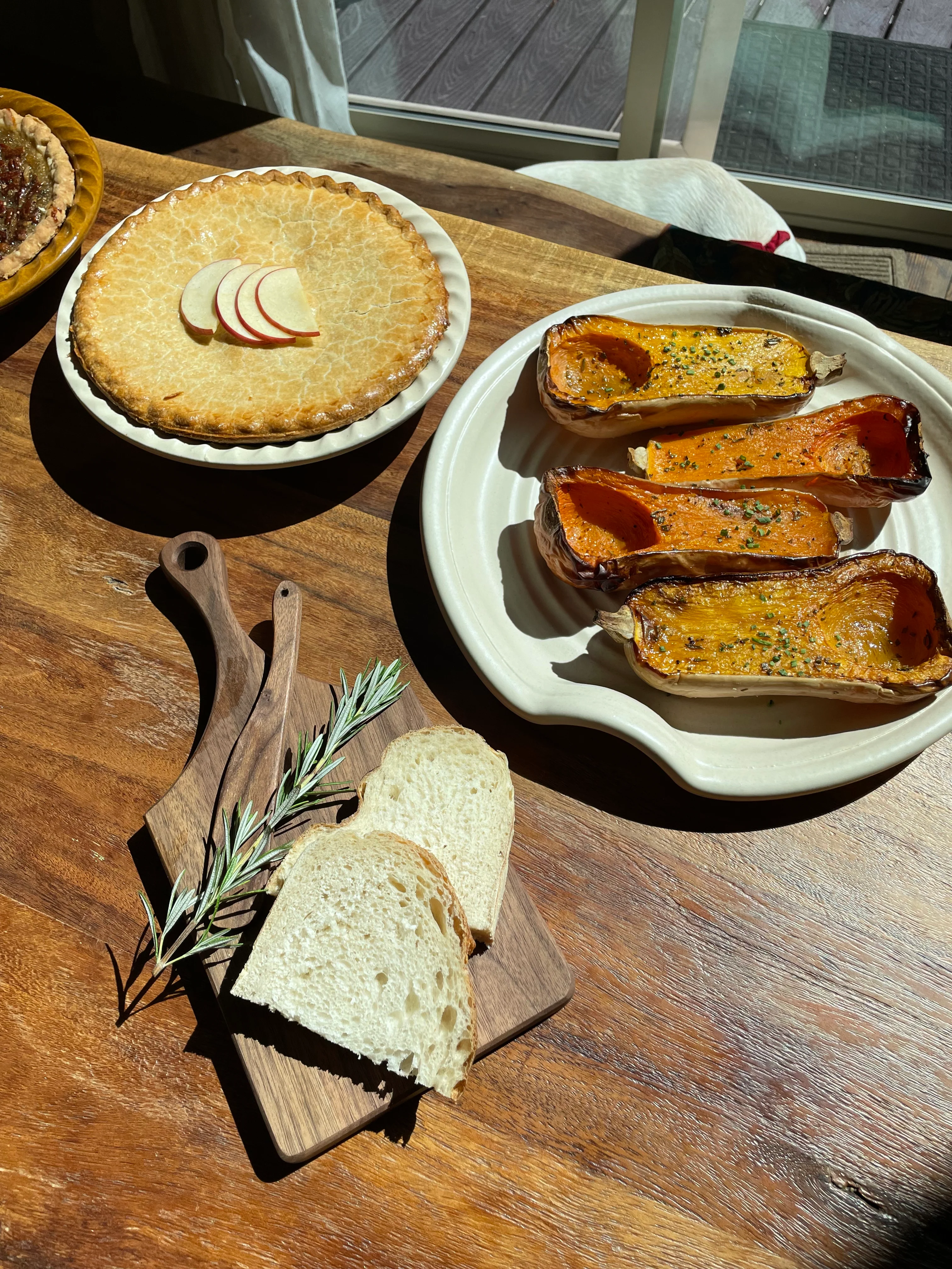 THE Ultimate Cheese board with Wooden Spreader - Image 4