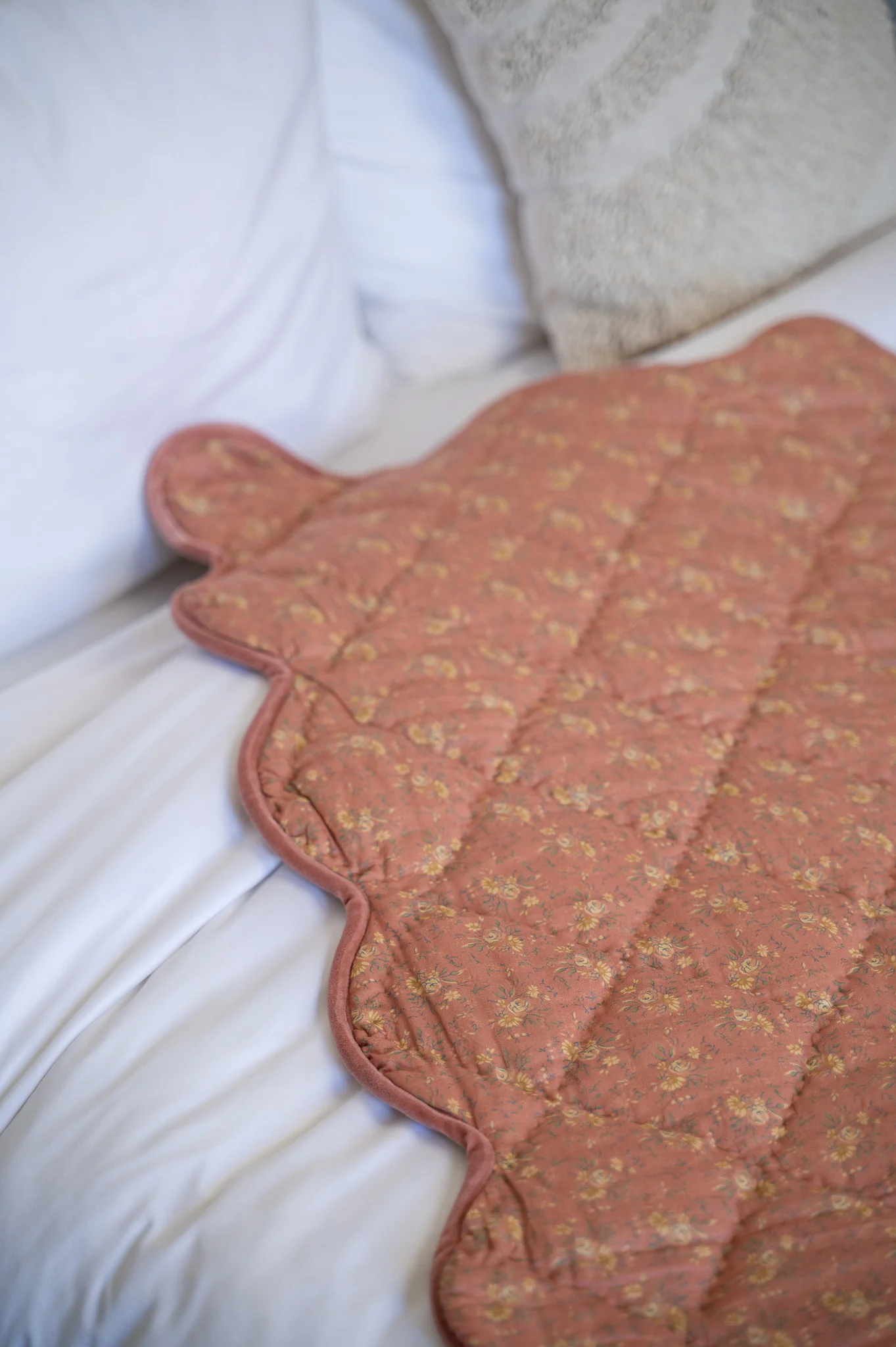 Vintage Rose Throw - Image 7